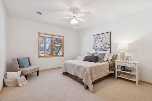 9363 Tewsbury Gate N, Maple Grove, MN 55311