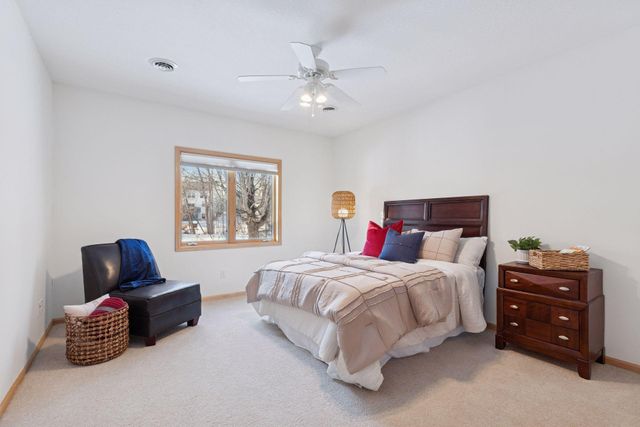 9363 Tewsbury Gate N, Maple Grove, MN 55311