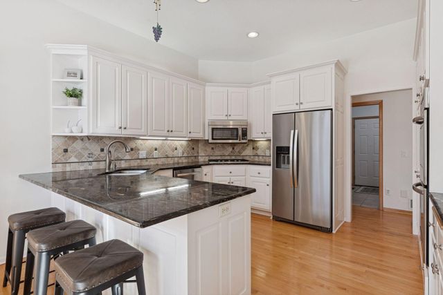 9363 Tewsbury Gate N, Maple Grove, MN 55311