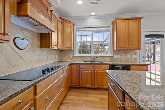 2100 Goddard Way, Waxhaw, NC 28173