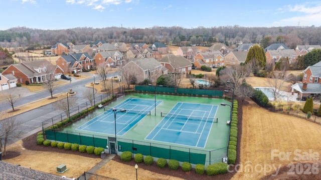 2100 Goddard Way, Waxhaw, NC 28173