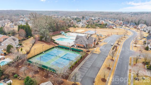 2100 Goddard Way, Waxhaw, NC 28173