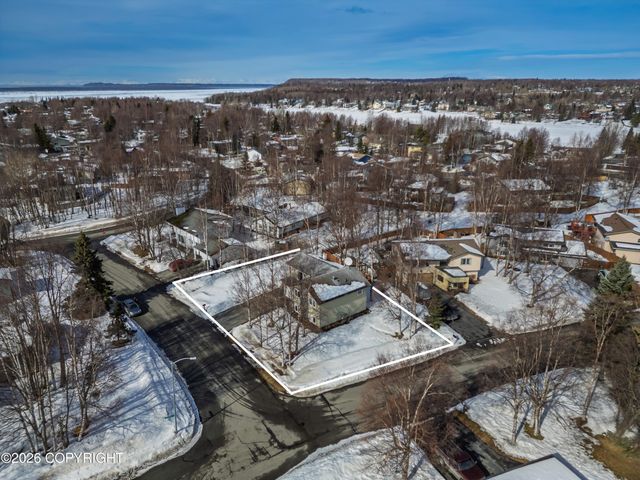 10121 Goodnews Lane, Anchorage, AK 99515