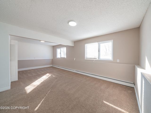 10121 Goodnews Lane, Anchorage, AK 99515