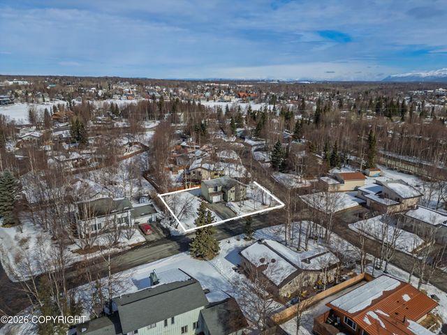 10121 Goodnews Lane, Anchorage, AK 99515