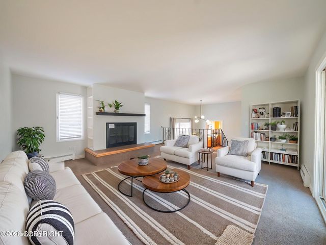 10121 Goodnews Lane, Anchorage, AK 99515