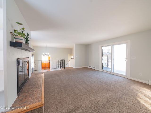 10121 Goodnews Lane, Anchorage, AK 99515