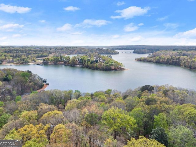 2524 Thompson Ovlk, Gainesville, GA 30506