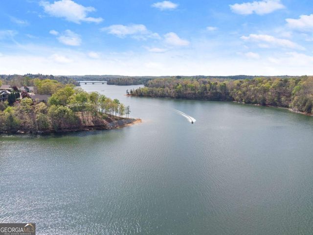 2524 Thompson Ovlk, Gainesville, GA 30506