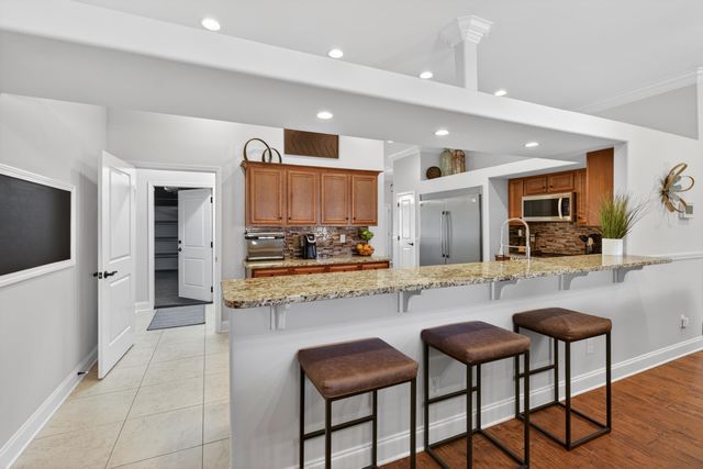709 Concord Court, Fort Walton Beach, FL 32547