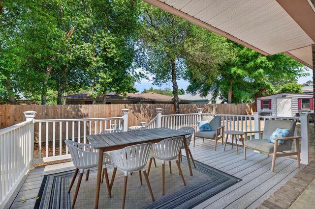 709 Concord Court, Fort Walton Beach, FL 32547
