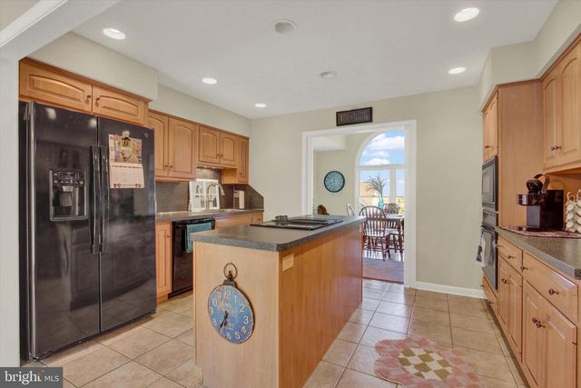 605 VISTA CT, Waynesboro, PA 17268
