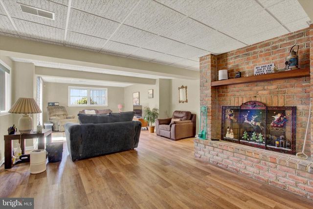 605 VISTA CT, Waynesboro, PA 17268