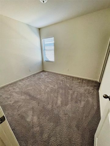 743 Camden Drive, Lavon, TX 75166