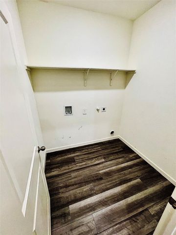 743 Camden Drive, Lavon, TX 75166