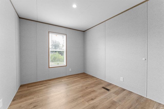 2177 N 4th Street, Seelyville, IN 47803