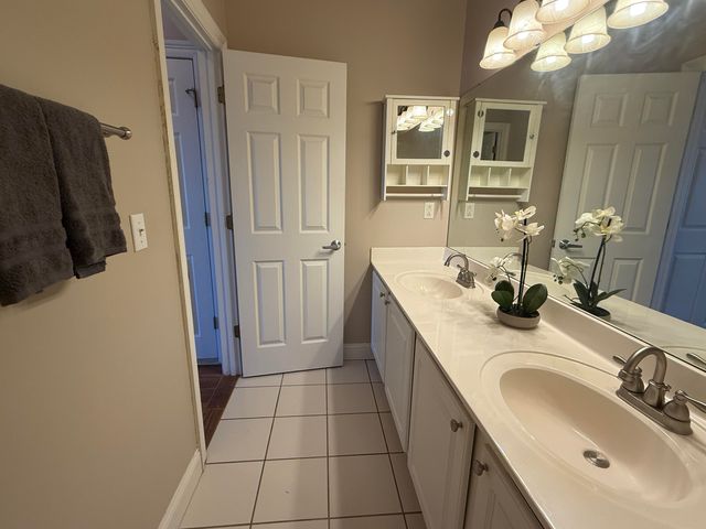 5 Laguna Street 104, Fort Walton Beach, FL 32548