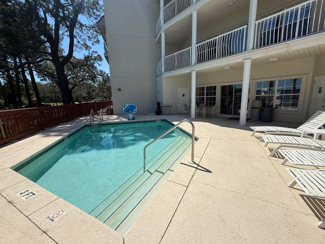 5 Laguna Street 104, Fort Walton Beach, FL 32548