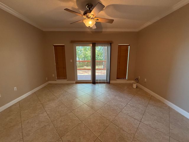 5 Laguna Street 104, Fort Walton Beach, FL 32548