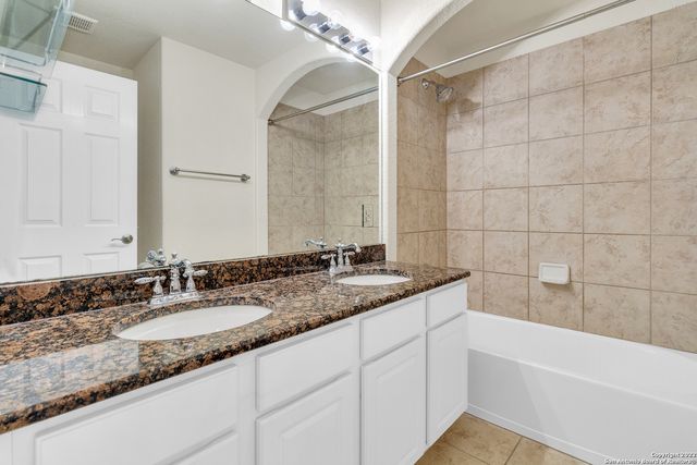 7210 HOVINGHAM, San Antonio, TX 78257