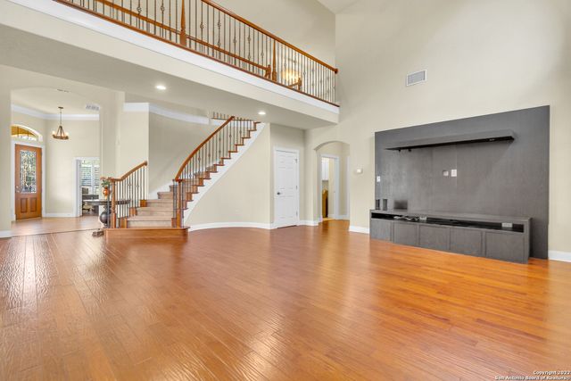 7210 HOVINGHAM, San Antonio, TX 78257