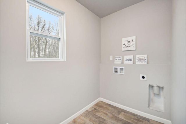 5511 Mammoth Drive SE, Caledonia, MI 49316