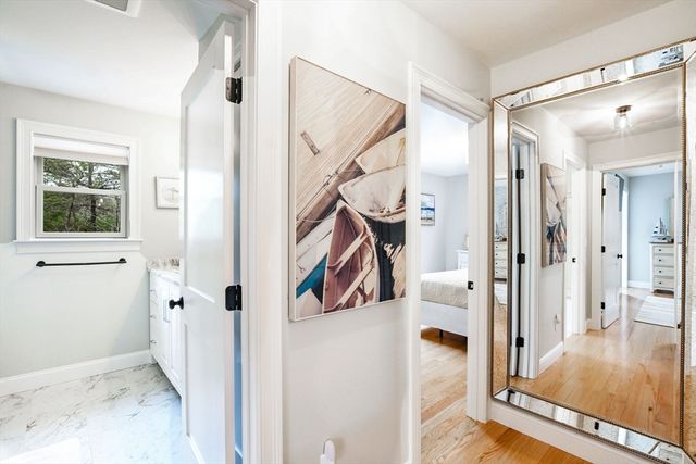 92 Rainbow Ave, Falmouth, MA 02536