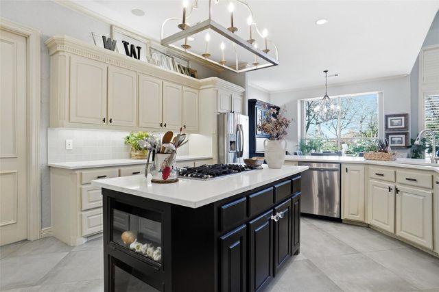 702 Wentwood Drive, Southlake, TX 76092