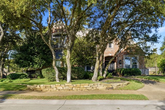 702 Wentwood Drive, Southlake, TX 76092