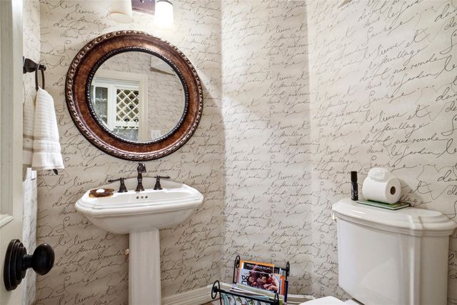 702 Wentwood Drive, Southlake, TX 76092