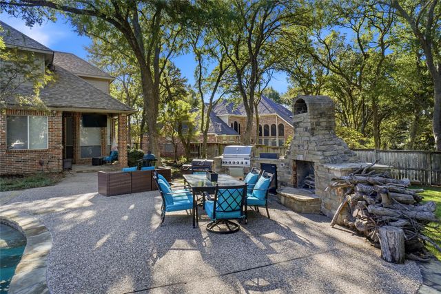 702 Wentwood Drive, Southlake, TX 76092