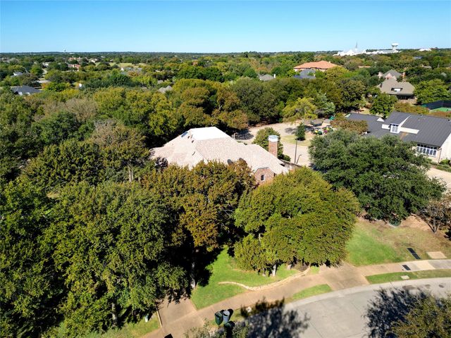 702 Wentwood Drive, Southlake, TX 76092
