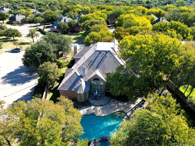 702 Wentwood Drive, Southlake, TX 76092