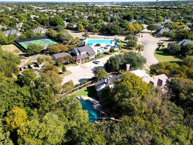 702 Wentwood Drive, Southlake, TX 76092