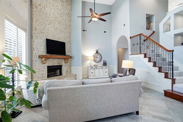 702 Wentwood Drive, Southlake, TX 76092