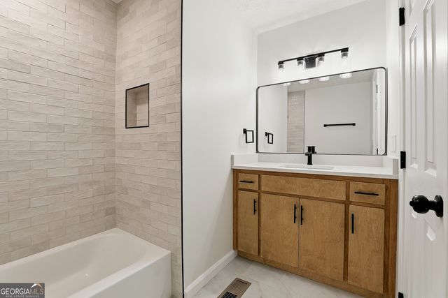 218 Hyde Circle, Newnan, GA 30263