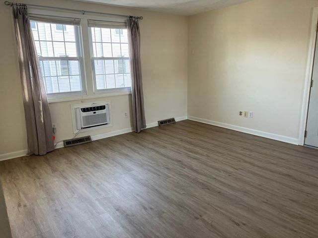 7 Montvale St 4, Boston, MA 02131
