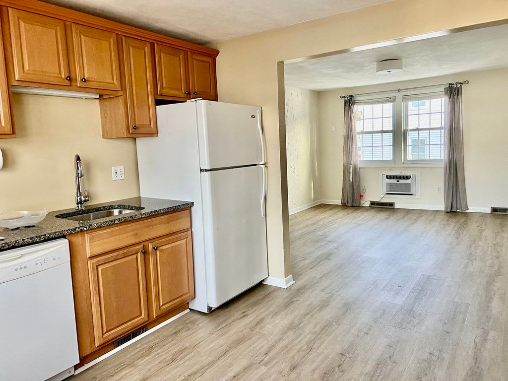 7 Montvale St 4, Boston, MA 02131