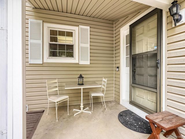 3292 S Heather Gardens Way, Aurora, CO 80014