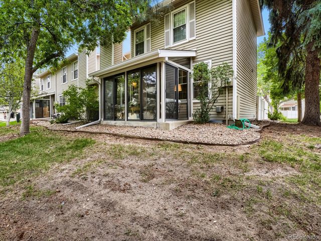 3292 S Heather Gardens Way, Aurora, CO 80014