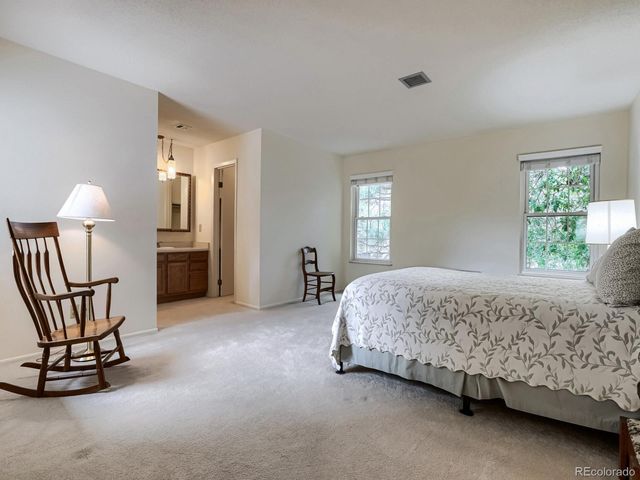 3292 S Heather Gardens Way, Aurora, CO 80014