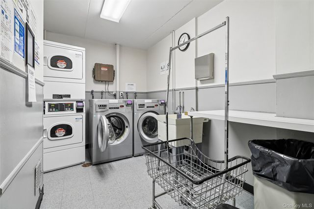 100 Diplomat Drive 7G, Mount Kisco, NY 10549