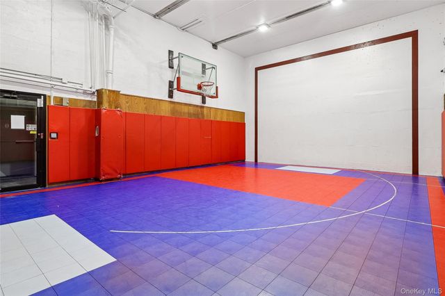 100 Diplomat Drive 7G, Mount Kisco, NY 10549