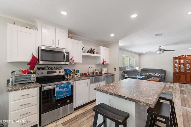 1359 Sweet Water Lane SW, Supply, NC 28462