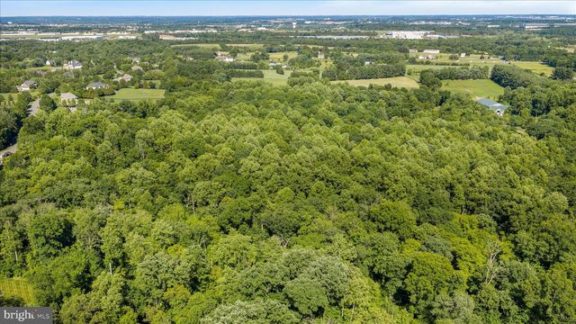 41216 BRIDGES FARM LN, Leesburg, VA 20175