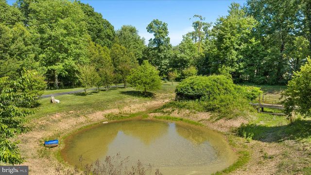 41216 BRIDGES FARM LN, Leesburg, VA 20175