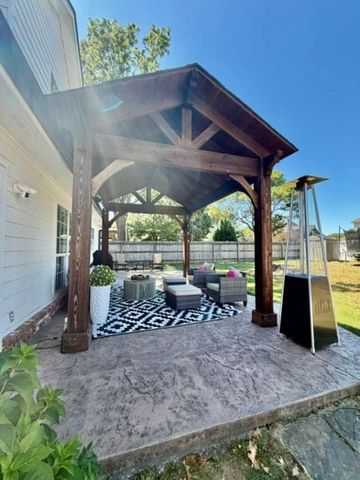 8404 S 7th Street, Broken Arrow, OK 74011