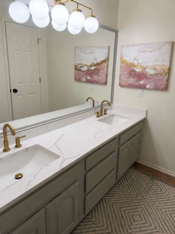 8404 S 7th Street, Broken Arrow, OK 74011