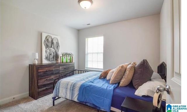 172 GREENWOOD CIRCLE, Calera, AL 35040