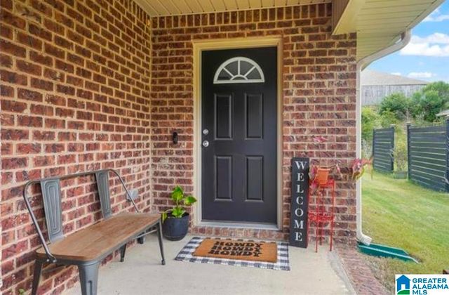 172 GREENWOOD CIRCLE, Calera, AL 35040